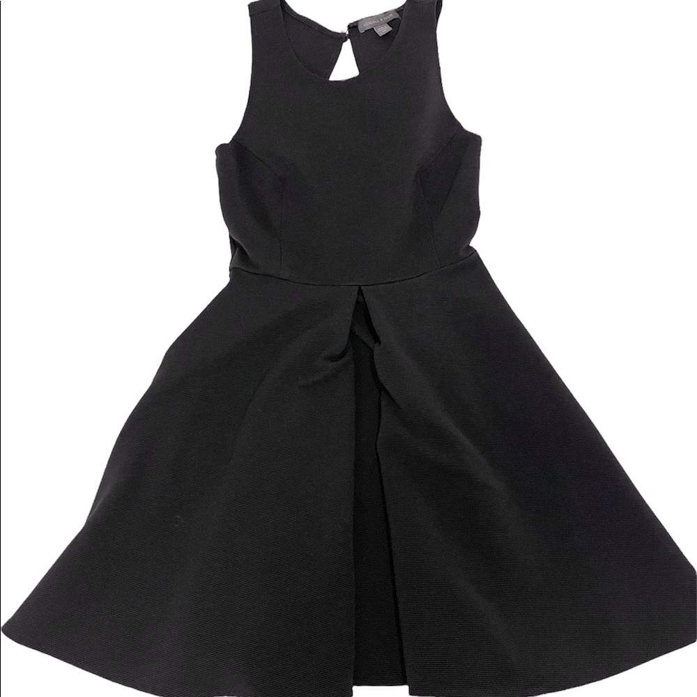 Kendall and kylie and it has pockets!!!